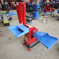 Machine intégrée de découpe et de broyage de fourrage pour l'alimentation du bétail en ferme