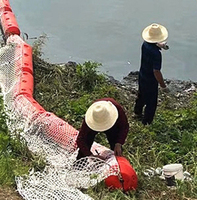 Bouée flottante de déchets à deux lobes en maille pour barrage de centrale hydroélectrique, barrière flottante, flotteurs de tuyaux en plastique, bouée de signalisation