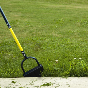 Meilleur déligneuse de dents de jardin Outil de pelouse déligneuse de pelouse demi-lune avec poignée en T herbe de trottoir à long manche - Product Image 5