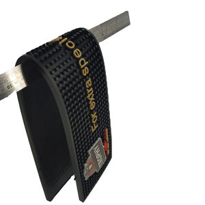 Tapis de bar en silicone long avec logo personnalisé, antidérapant, imperméable et résistant aux déversements, pour usage commercial dans les pubs et cafés. - Product Image 4