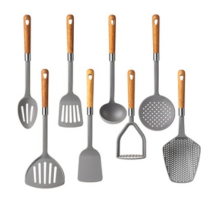 Mango de madera para el hogar y la cocina, 8 Uds., herramientas de cocina antiadherentes grises, juego de utensilios de nailon - Product Image 2