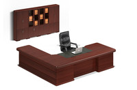 Table de PDG/gestionnaire/patron de bureau en placage de conception moderne populaire Table d'ordinateur en forme de L en bois massif bon prix Durable