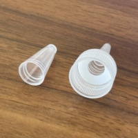 Tapa de plástico OEM con boquilla antiderrame y rosca 18/410 para botellas de productos químicos, pegamento industrial, pigmentos, tinta y líquidos.