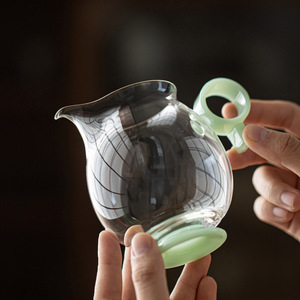 Tasse à thé anti-brûlure en verre borosilicate épais avec poignée, ustensile de service de thé chinois de style traditionnel - Product Image 1