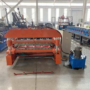 เครื่องขึ้นรูปกระเบื้องแผ่นหลังคาสี่เหลี่ยมคางหมูอัตโนมัติพร้อมชุดควบคุม PLC และแบริ่งความจุ8-15M/นาที - Product Image 4