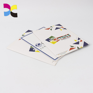 Impression personnalisée de dossiers, dépliants, affiches publicitaires de haute qualité <span class=keywords><strong>avec</strong></span> pelliculage brillant ou mat, impression offset, directement de l'usine - Product Image 1