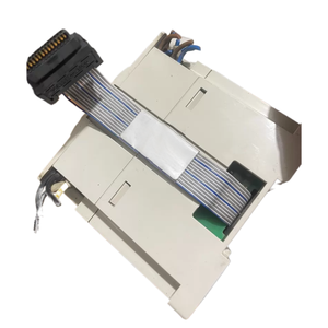 ตัวควบคุมลอจิกแบบตั้งโปรแกรมได้ FX2N-4AD โมดูลอินพุตแบบอะนาล็อก 4 ช่องสำหรับระบบควบคุมอัตโนมัติทางอุตสาหกรรม หน่วยขยาย PLC - Product Image 3