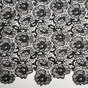 Tissu de dentelle de Venise Guipure noire florale Tissu de robe de dentelle chimique française - Product Image 6