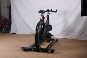 Cyclette Indoor Commerciale con Volano <span class=keywords><strong>da</strong></span> 20 kg, Attrezzatura Cardio per <span class=keywords><strong>Palestra</strong></span>, <span class=keywords><strong>Vendita</strong></span> all'Ingrosso dalla Fabbrica di Guangzhou - Product Image 6