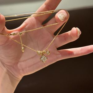 Collier exquis en argent sterling S925 plaqué or 18 carats, style fée, avec un petit pendentif en diamant étincelant, ciblé pour la clavicule - Product Image 3