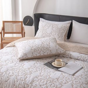 Gran oferta, nuevo diseño, edredón de <span class=keywords><strong>cama</strong></span> suave, <span class=keywords><strong>colcha</strong></span> de microfibra ligera, <span class=keywords><strong>colcha</strong></span> bordada de 3 uds. - Product Image 5