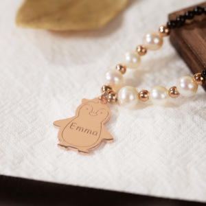 ซื้อเครื่องประดับออนไลน์ จี้รูปสัตว์สลักชื่อได้ สร้อยคอมุกแท้ เงินแท้ 925 สำหรับ<span class=keywords><strong>เด็ก</strong></span>/ของขวัญวันเกิด<span class=keywords><strong>เด็ก</strong></span> - Product Image 1