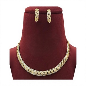 Ensemble collier et boucles d'oreilles géométriques en moissanite plaqué or, bijoux de fête hip-hop, ensembles de bijoux unisexes tendance - Product Image 2