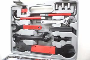 Kit <span class=keywords><strong>de</strong></span> réparation <span class=keywords><strong>de</strong></span> vélo tout-terrain 44 pièces/ensemble – Accessoires et outils pour vélo, boîte <span class=keywords><strong>de</strong></span> réparation pour activités <span class=keywords><strong>de</strong></span> plein air - Product Image 3