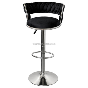 <span class=keywords><strong>เก้าอี้</strong></span>บาร์ TUQ CHAIR พร้อมเบาะสีดำและโครงสีเงิน สำหรับคลับ ร้านอาหาร บาร์ <span class=keywords><strong>เก้าอี้</strong></span>บาร์หนา 44 ซม. - Product Image 1