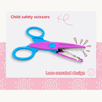 Ciseaux à laser pour enfants avec manche en plastique, lames décoratives en acier inoxydable, découpe de papier DIY, pointe arrondie sécurisée, fournitures artistiques