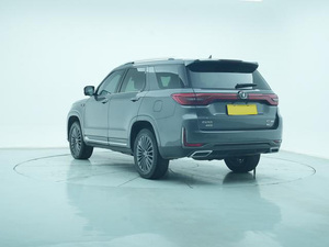 Changan CS95 2.0T <span class=keywords><strong>233</strong></span> ch L4 Turbo 4x4 Sièges en cuir de luxe Pneus R19 Voiture essence 5 portes 7 places Grand SUV Changan Voitures Chine - Product Image 5