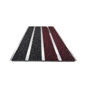 <span class=keywords><strong>Tapis</strong></span> <span class=keywords><strong>d</strong></span>'<span class=keywords><strong>entrée</strong></span> <span class=keywords><strong>personnalisable</strong></span> en aluminium rayé de 11 mm, fait à la main, lavable, antidérapant, adapté aux animaux domestiques, antimicrobien R11, sans enfoncement au sol - Product Image 1