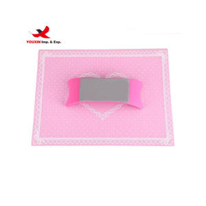 Alfombrilla de Silicona y Plástico para Decoración de Uñas, Duradera, Removible, Plegable, en Forma de Mano, de Alta Calidad y Bajo Precio - Product Image 4
