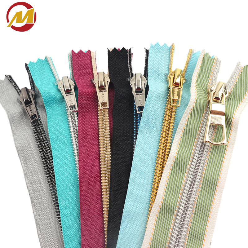 6 Inch 15CM 5 Plastic Zippers