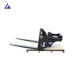 Chariot élévateur à fourche utilisé dans la manutention des marchandises au terminal portuaire, le chargement et le déchargement des navires, le transport sur courte distance dans la zone de stockage du port - Product Image 2