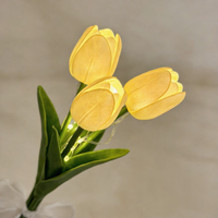 Lampu Malam LED Buatan Bentuk Buket Tulip dengan Sepuluh Bunga untuk Dekorasi Tahun Baru, Pernikahan, Luar Ruangan, dan Meja di Rumah