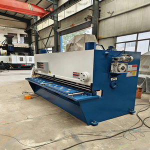 <span class=keywords><strong>Cisaille</strong></span> à guillotine hydraulique à haut rendement, 99 % neuve, machine industrielle de découpe de tôles métalliques - Product Image 5