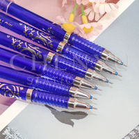 Stylos à pointe effaçable promotionnels en gros pour l'écriture scolaire, fournitures de bureau en plastique avec logo personnalisé et tête effaçable pour étudiants