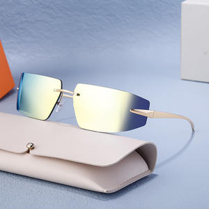 Lunettes de soleil sans monture sur mesure pour femmes, verres PC UV400, style Instagram, vente en gros transfrontalière ZS 98202 - Product Image 1