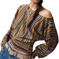 Chemisier ample en maille rayée à épaules dénudées et manches cloche longues en polyester pour femme, style bohème, collection automne, inspiré de la mode européenne et américaine