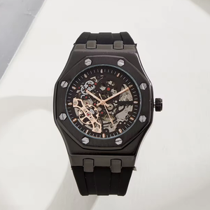 Montre mécanique automatique de luxe pour homme, boîtier carré en acier inoxydable, mouvement à remontage automatique, mouvement creux, bracelet en silicone/caoutchouc - Personnalisé - Product Image 1