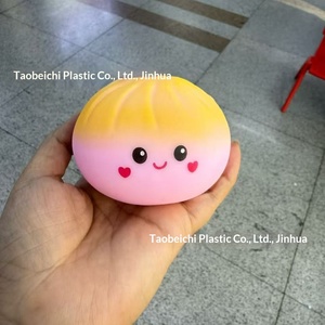 Juguete antiestrés Baozi de descomprimir, divertido para apretar, simulación de comida, juego de pelota de harina para apretar, set de vaporizador para jóvenes, venta al por mayor - Product Image 4