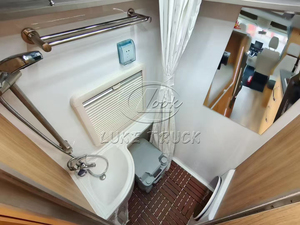 Autocaravana Familiar Clásica, Remolque de Campamento Confortable, Vehículo Recreativo Totalmente Equipado para Venta Global - Product Image 3