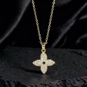 Collier pendentif en alliage plaqué or avec fleur de jade sertie, style classique, unisexe, pour usage quotidien, bijou de mode, cadeau - Product Image 3