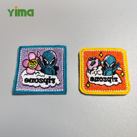 Badges brodés personnalisés en gros pour usine, avec logo cœur 3D, à coudre ou thermocollants, pour chapeaux et vêtements