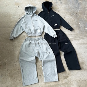Fabricante de Ropa Personalizada, Conjunto de Sudadera Holgada y Pantalones Deportivos 100% Algodón, Trajes Deportivos Lisos con Diseño Simple - Product Image 1