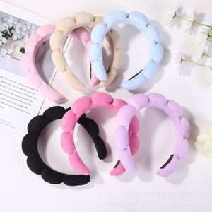 Diadema de felpa trenzada para mujer, estilo corona de talle alto, banda elástica suave de esponja para el cabello, accesorio de moda para lavado facial y SPA - Product Image 1