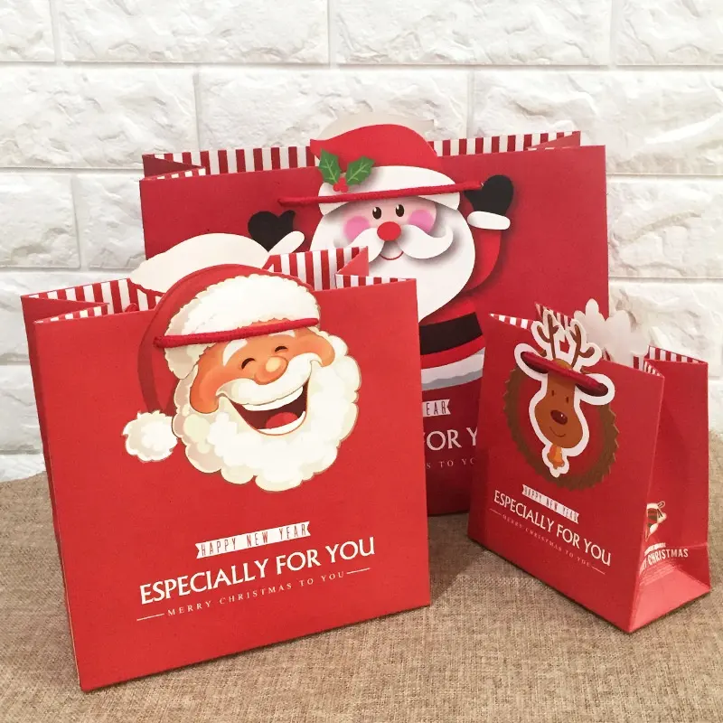 2022 Cute Cartoon Design Paper Merry Christmas Themed Gifts Candy Packing Party Packaging Bags For Christmas Gift