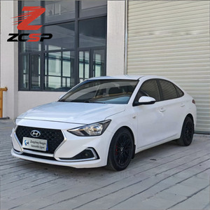 Hyundai Verna 1.6L 2018 Usado, Sedán Familiar Compacto, Rendimiento Estable, Eficiente en Consumo <span class=keywords><strong>de</strong></span> Combustible, Auto para Viajes Diarios en Buen Estado - Product Image 1