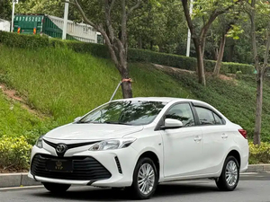 Autos usados a bajo precio, Toyota Vios 2017, 1.5L CVT Base, tracción delantera, sedán pequeño, para uso diario familiar, exportadores de autos usados - Product Image 4