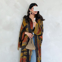 Abaya ouverte en mousseline imprimée avec hijab pour femme, ensemble deux pièces ample et fluide style kimono maxi, tenue musulmane