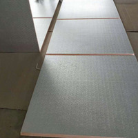 Système de ventilation pré-isolé de 20mm Panneau de conduit phénolique en feuille d'aluminium Matériau d'isolation thermique Panneaux de conduit d'air phénolique