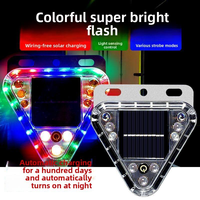 Neue LED Solar-Warnblinkleuchte für Autos und Motorräder – Anti-Heckkollisions-Stopper 12V/24V – Kabellose Anbringung für Breitenmarkierungen