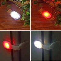 Mini lampe torche LED à clip pour clés, mains libres, forte adhérence magnétique, vêtements, infirmières, sécurité nocturne, lumière d'urgence pour la course à pied