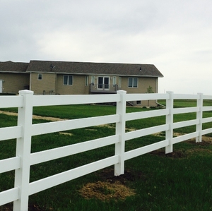 Valla de granja de ganado y ovejas de vinilo blanco Valla de granja para producción de <span class=keywords><strong>caballos</strong></span> Plástico China Tipo grueso <span class=keywords><strong>2</strong></span> Riel <span class=keywords><strong>3</strong></span> Riel 4 Riel Pvc ASTM - Product Image 2