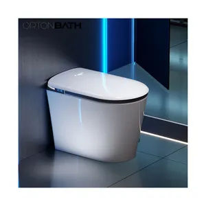 ORTONBATHSワンピースフロアマウントスマートトイレ自動フラッシュフットセンサーLEDディスプレイ付きモダンな細長いタンクレストイ