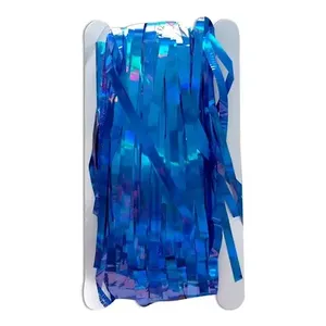 10 Tende a Pioggia Metalliche Assortite per Decorazione Sfondo Festa - Product Image 2