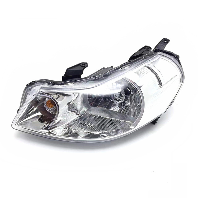 Suzuki SX4 Headlight