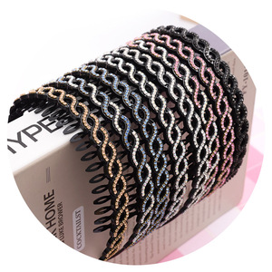 <span class=keywords><strong>Serre</strong></span>-<span class=keywords><strong>tête</strong></span> fixateur de cheveux en perles avec pince à cheveux ondulée rétro, vente en gros, nouveau style classique tendance sur internet, avec <span class=keywords><strong>peigne</strong></span> à cheveux - Product Image 3