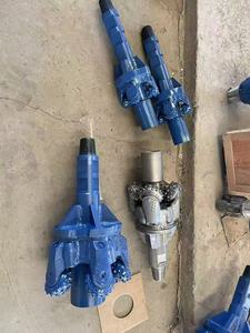 เครื่องเจาะสำรวจบ่อน้ำสามร่องแท่นขุดเจาะแบบแข็งโลหะผสมหลายรูปแบบ - Product Image 4